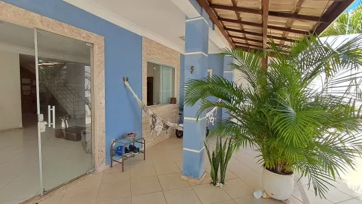 Sobrado com 3 Quartos à venda, 310m² no Buraquinho, Lauro de Freitas