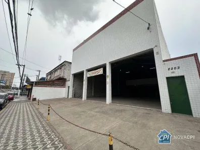 Galpão / Depósito / Armazém para alugar, 750m² no Parque São Vicente, São Vicente
