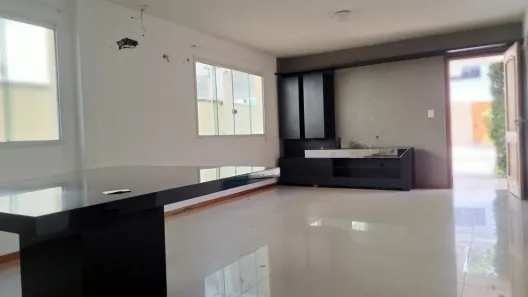 Casa de Condomínio com 4 Quartos para venda ou aluguel, 200m² no Guanabara, Ananindeua