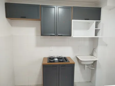 Apartamento com 2 Quartos para alugar, 42m² no Jardim Ana Eliza, Cambé
