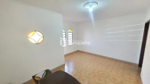 Casa com 2 Quartos para alugar, 100m² no Jardim Glória, Piracicaba