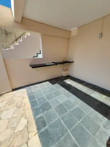 Sobrado com 3 Quartos para venda ou aluguel, 320m² no Jardim Londrina, São Paulo