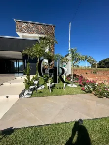 Casa de Condomínio com 3 Quartos à venda, 225m² no Rosa de Leiria Condomínio Horizontal, Goianira