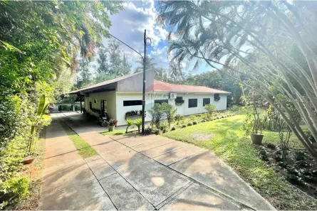 Fazenda / Sítio / Chácara com 8 Quartos à venda, 602m² no Chácara Velosa, Araraquara