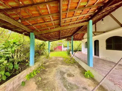 Fazenda / Sítio / Chácara com 3 Quartos à venda, 206m² no Jardim Aguapeu, Itanhaém
