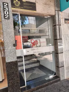 Prédio Inteiro com 2 Quartos à venda, 80m² no Zona 01, Maringá