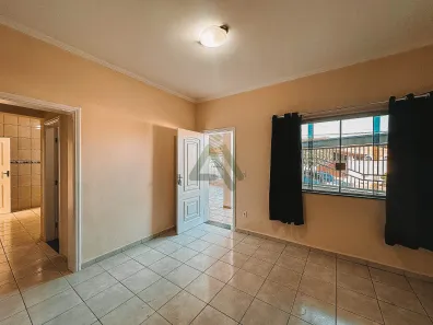 Sobrado com 3 Quartos para alugar, 160m² no Jardim Macarenko, Sumaré