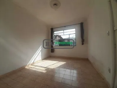 Casa com 3 Quartos à venda, 90m² no São Benedito, Juiz de Fora