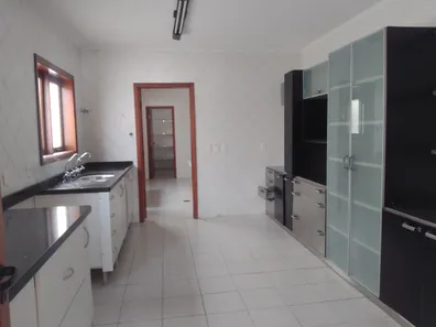 Casa de Condomínio com 4 Quartos para alugar, 350m² no Alphaville, Santana de Parnaíba