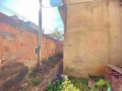 Casa com 2 Quartos à venda, 30m² no Colônia Santo Antônio, Barra Mansa