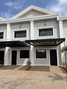 Sobrado com 2 Quartos à venda, 130m² no Cond Faz Duas Marias, Holambra