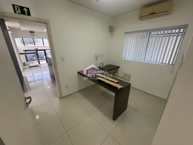 Prédio Inteiro para alugar, 470m² no Vila Nair, Pindamonhangaba