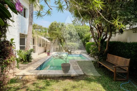 Casa de Vila com 4 Quartos à venda, 512m² no Jardim Luzitânia, São Paulo