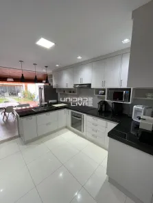 Sobrado com 3 Quartos para venda ou aluguel, 120m² no Vila Oliveira, Mogi das Cruzes