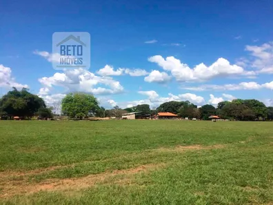 Fazenda / Sítio / Chácara à venda, 406000000m² no Zona Rural, Pium