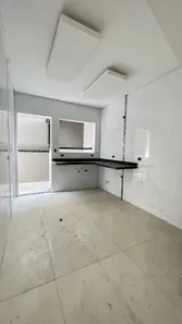 Casa de Condomínio com 2 Quartos à venda, 55m² no Balneario Europa, Mongaguá