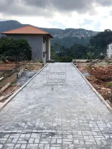 Terreno / Lote / Condomínio à venda, 550m² no Castelanea, Petrópolis