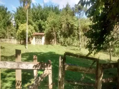 Fazenda / Sítio / Chácara com 3 Quartos à venda, 27200m² no Rodeio, Sarapuí