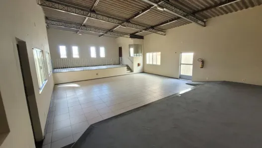 Loja / Salão / Ponto Comercial com 1 Quarto à venda, 149m² no São José, São Pedro da Aldeia