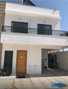 Sobrado com 3 Quartos à venda, 93m² no Monte Verde II, Poços de Caldas