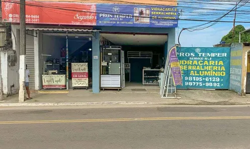 Loja / Salão / Ponto Comercial à venda, 459m² no Piabetá (Inhomirim), Magé