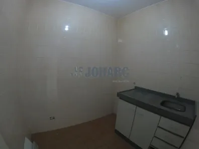 Loja / Salão / Ponto Comercial para alugar, 60m² no Centro, Apucarana