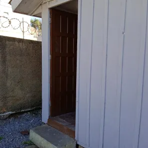 Casa com 2 Quartos para alugar, 20m² no Guarani, Colombo