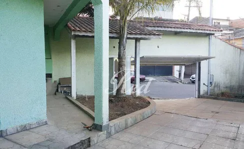 Casa com 3 Quartos para venda ou aluguel, 220m² no Cidade Edson, Suzano