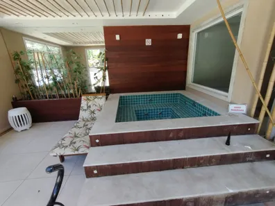 Casa com 5 Quartos para alugar, 240m² no Castelanea, Petrópolis