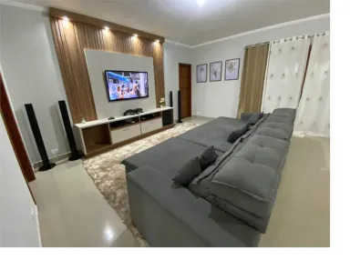 Fazenda / Sítio / Chácara com 3 Quartos à venda, 220m² no Jundiaizinho (Terra Preta), Mairiporã