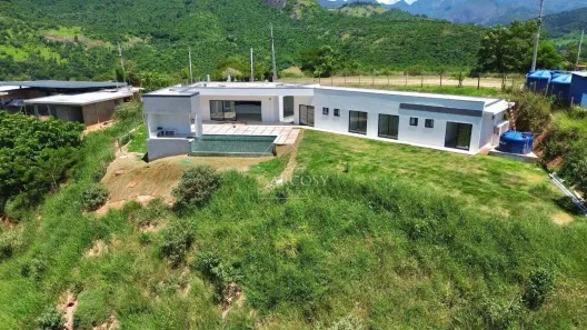 Casa de Condomínio com 4 Quartos à venda, 300m² no , Areal