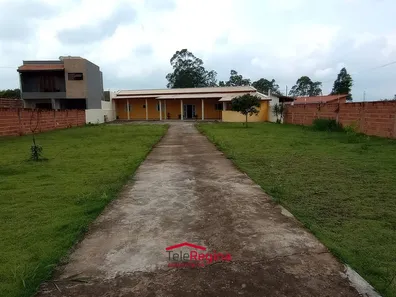 Fazenda / Sítio / Chácara com 2 Quartos à venda, 200m² no Vila Menino Jesus, Caçapava