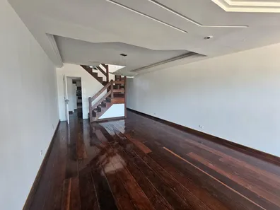 Cobertura com 4 Quartos à venda, 260m² no Valparaíso, Petrópolis