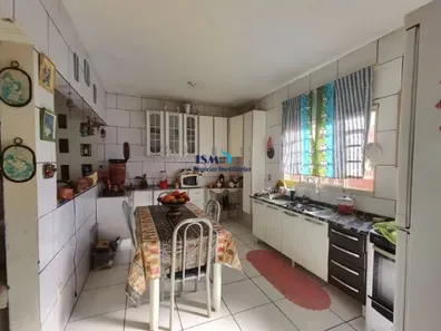 Sobrado com 5 Quartos à venda, 310m² no Parque Bom Retiro, Paulínia