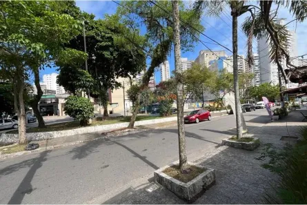 Hotel / Motel / Pousada com 10 Quartos à venda, 240m² no Pitangueiras, Guarujá