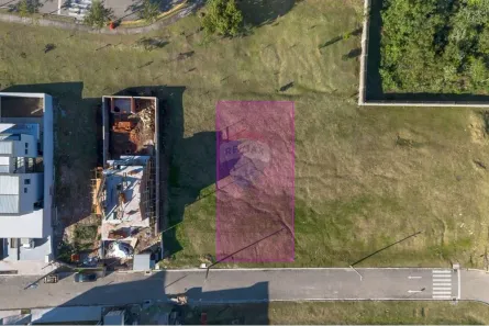 Terreno / Lote / Condomínio à venda, 320m² no Tomazetti, Santa Maria