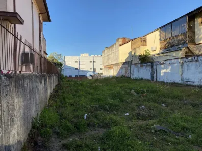 Terreno / Lote / Condomínio à venda, 642m² no Centro, Santa Maria
