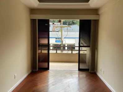 Apartamento com 2 Quartos para alugar, 80m² no Coronel Veiga, Petrópolis