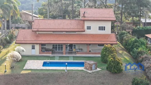 Fazenda / Sítio / Chácara com 4 Quartos à venda, 2700m² no , Mairinque