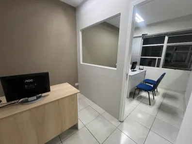 Prédio Inteiro para alugar, 80m² no São Pedro, São José dos Pinhais