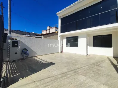 Sobrado com 4 Quartos para alugar, 150m² no Cruzeiro, São José dos Pinhais