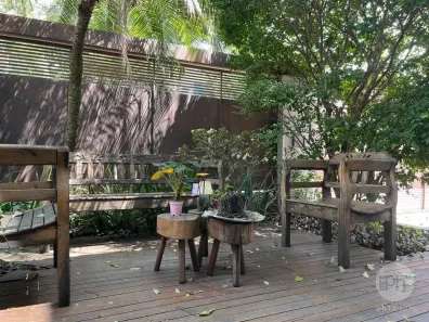 Casa com 5 Quartos à venda, 270m² no Jardim Luzitânia, São Paulo