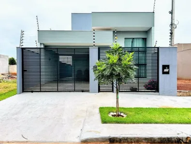 Casa de Condomínio com 3 Quartos à venda, 136m² no Bom Jardim, Maringá