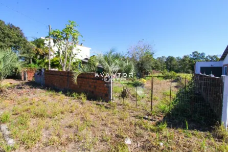 Terreno / Lote / Condomínio à venda, 2730m² no Pé de Plátano, Santa Maria