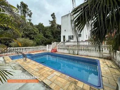 Fazenda / Sítio / Chácara com 3 Quartos à venda, 2000m² no Chácara Vale do Rio Cotia, Carapicuíba