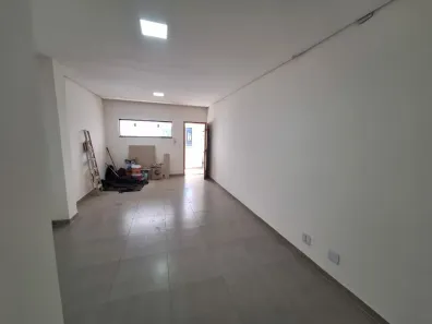 Casa Comercial para alugar, 35m² no Vila Santa Luzia, Taboão da Serra