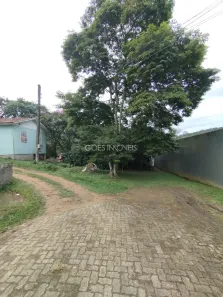 Casa com 2 Quartos para alugar, 163m² no Mina Brasil, Criciúma