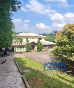 Fazenda / Sítio / Chácara com 5 Quartos à venda, 1700m² no , Mairinque