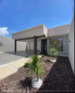 Casa com 3 Quartos à venda, 160m² no Setor Cristina II, Trindade