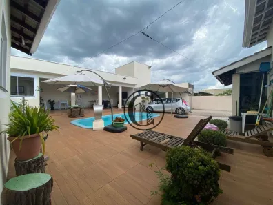 Fazenda / Sítio / Chácara com 3 Quartos à venda, 245m² no Bosque dos Eucaliptos, Araçoiaba da Serra